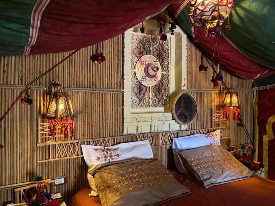 Tente Et Restaurant Elbey Дуз Екстериор снимка
