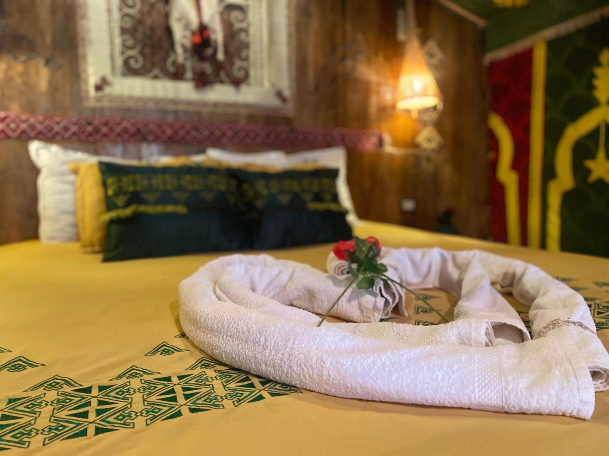 Tente Et Restaurant Elbey Дуз Екстериор снимка